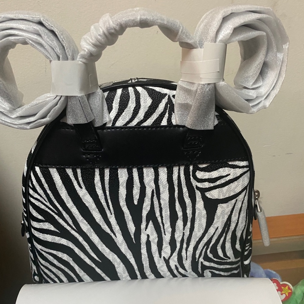 Michael Kors Rhea Zip Medium Backpack - Picture 6 of 8